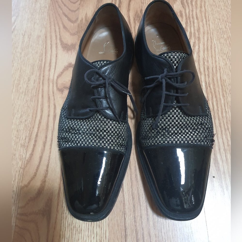Christian Louboutin Greggo Flat Oxford Shoes